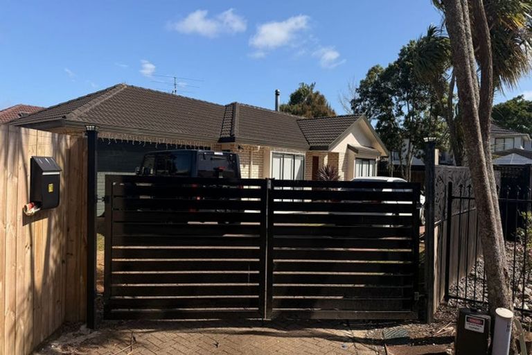 Photo of property in 78 Sheriff Place, Randwick Park, Auckland, 2105