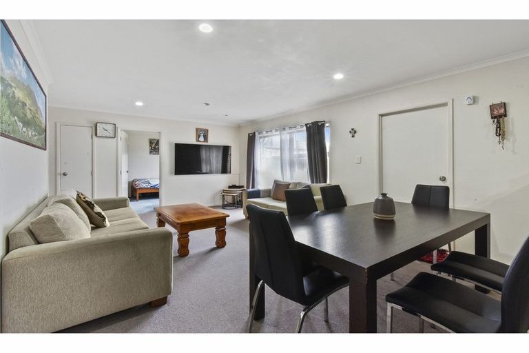 Photo of property in 44 Waimahia Avenue, Weymouth, Auckland, 2103