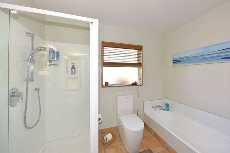 Photo of property in 70 Saint James Avenue, Papanui, Christchurch, 8053