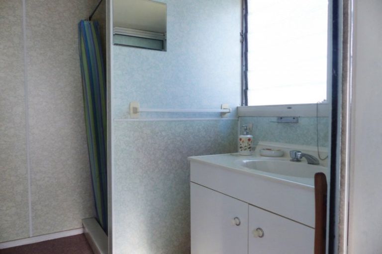 Photo of property in 28 Leonard Street, Waimate, 7924