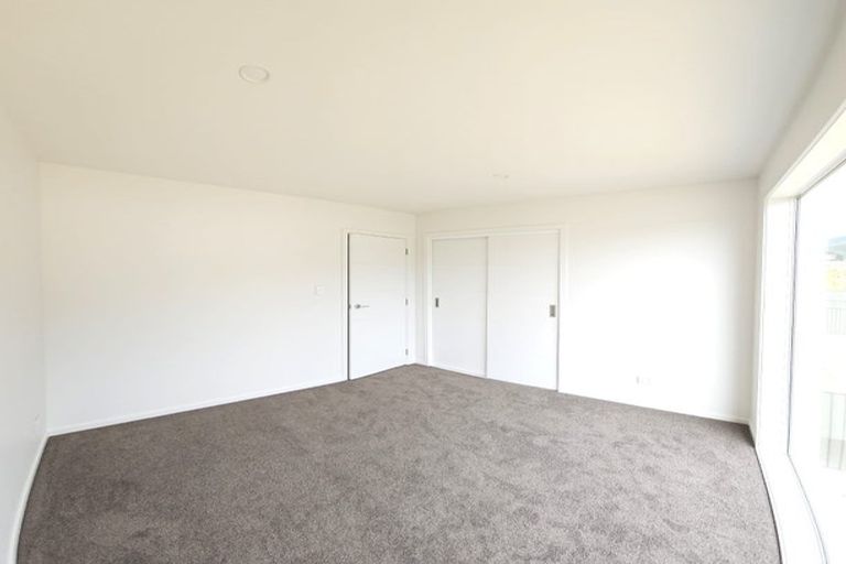 Photo of property in 81 Hokioi Drive, Kenepuru, Porirua, 5022