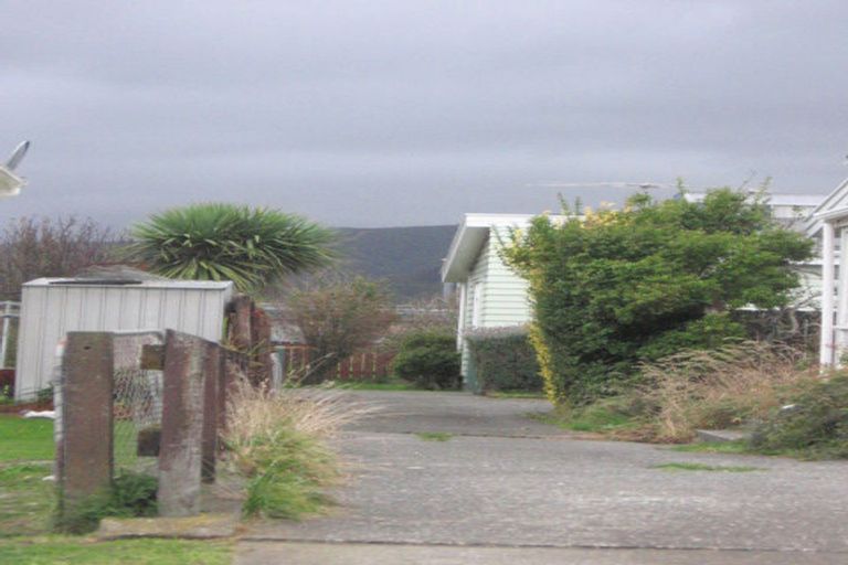 Photo of property in 43a York Street, Moera, Lower Hutt, 5010