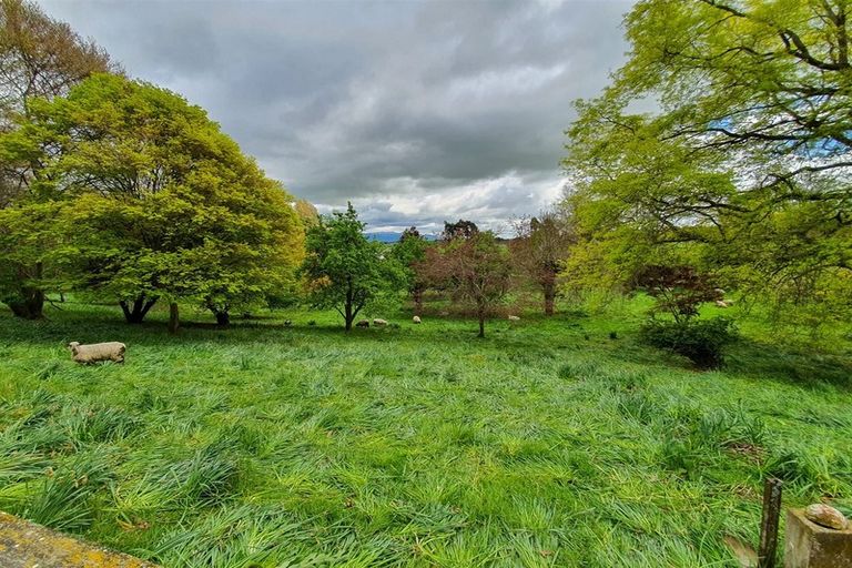 Photo of property in Belvoir House, 169 Mcnamaras Road, Waimate, 7979