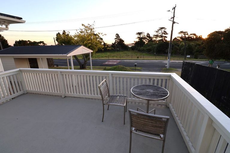 Photo of property in 133 Wallace Road, Mangere Bridge, Auckland, 2022