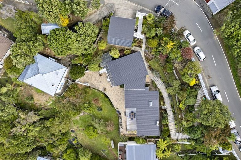 Photo of property in 33 Alexandra Road, Hataitai, Wellington, 6021