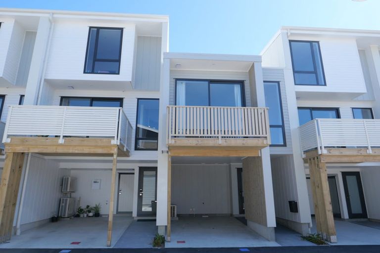 Photo of property in 19 Kamahi Place, Paraparaumu, 5032