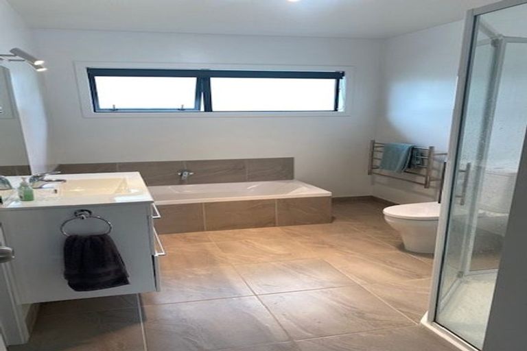 Photo of property in 19 Pohutukawa Drive, Cable Bay, 0420