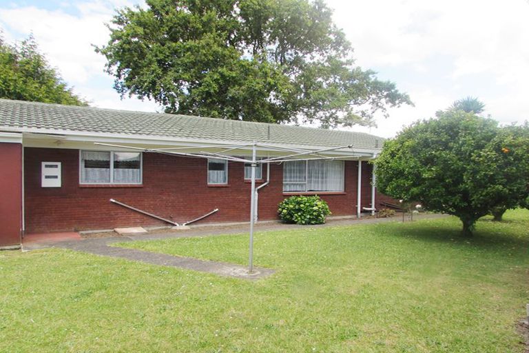 Photo of property in 457b Great South Road, Opaheke, Papakura, 2113