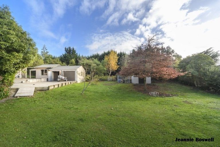 Photo of property in 110 Hastings Street, Halcombe, Feilding, 4779