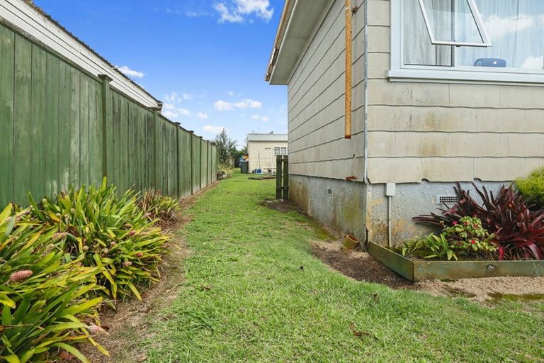 Photo of property in 90 Helvetia Road, Pukekohe, 2120