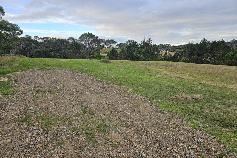 Photo of property in 679 Ridge Road, Riverhead, 0793