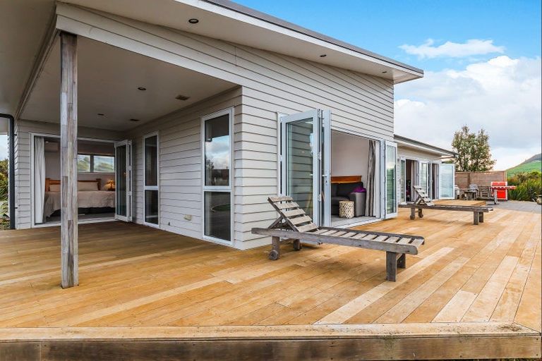 Photo of property in 11 Rangikatea Road, Omori, Turangi, 3381