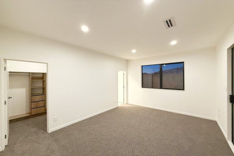 Photo of property in 6 Kobe Street, Karaka, 2580
