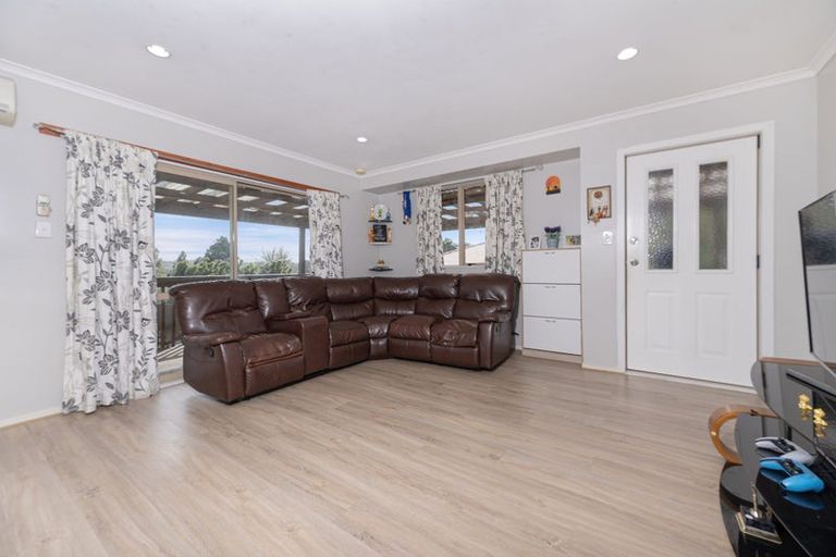 Photo of property in 49a Forest Hill Road, Henderson, Auckland, 0612