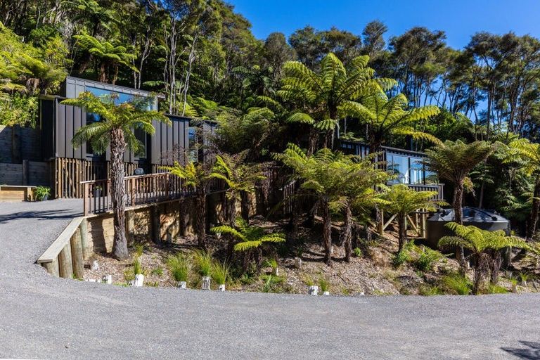 Photo of property in 41 Moetapu Bay Road, Moetapu Bay, Linkwater, 7282