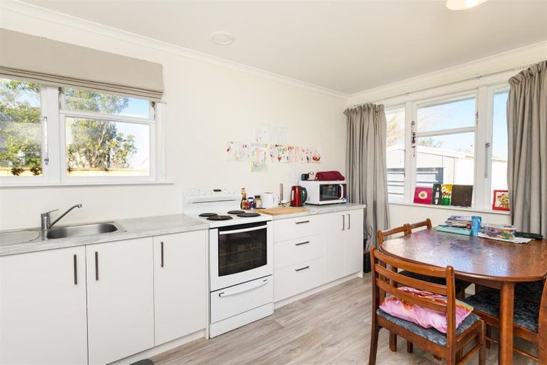 Photo of property in 47 Taumaihi Street, Bulls, 4818