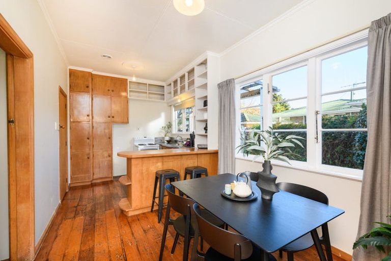 Photo of property in 120 Jickell Street, Hokowhitu, Palmerston North, 4410