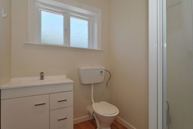 Photo of property in 73 Rhona Street, Linwood, Christchurch, 8062