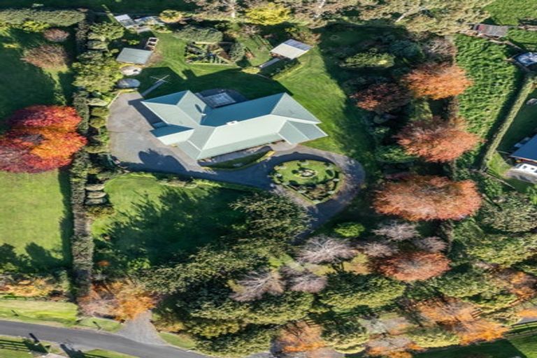 Photo of property in 16 Awanui Avenue, Kihikihi, Te Awamutu, 3875