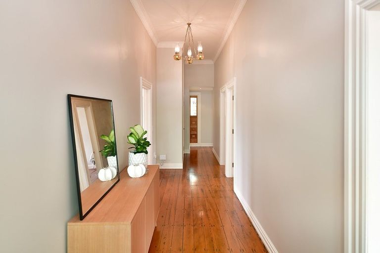 Photo of property in 17c Nelson Street, Helensville, 0800