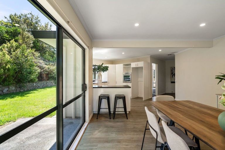 Photo of property in 69 Joseph Banks Drive, Whitby, Porirua, 5024