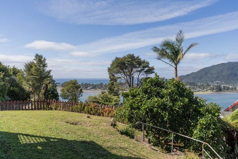 Photo of property in 44 Tairua Heights, Tairua, 3508