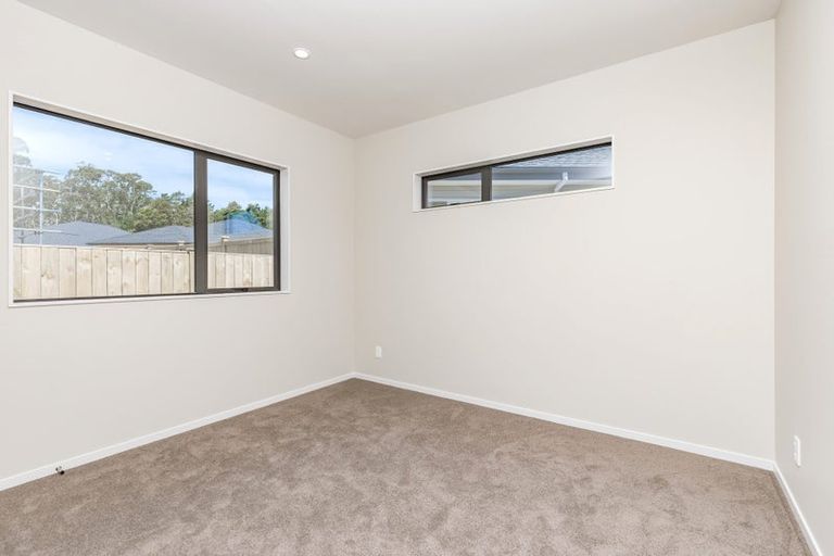 Photo of property in 4 Konoba Avenue, Kumeu, 0810