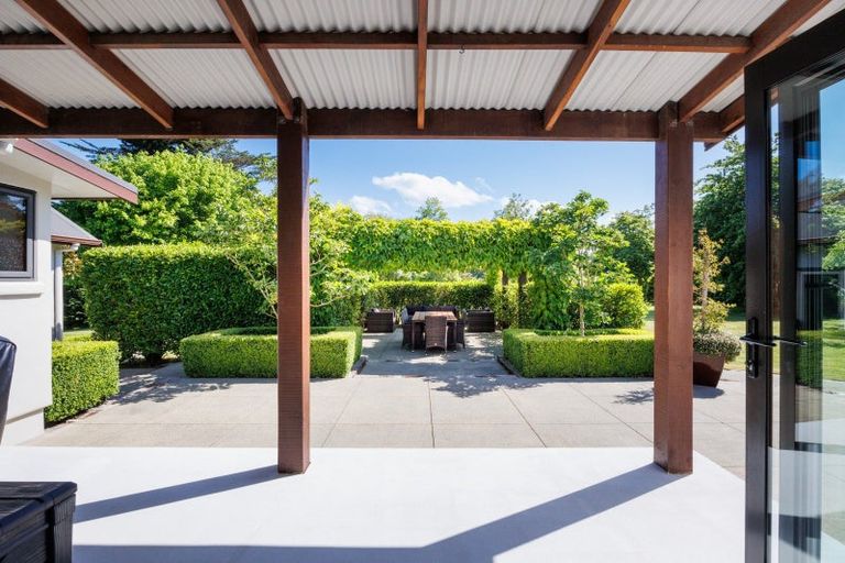 Photo of property in 443 Stoney Creek Road, Kelvin Grove, Palmerston North, 4470