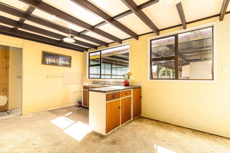 Photo of property in 2984 Cheltenham Hunterville Road, Cheltenham, Feilding, 4777