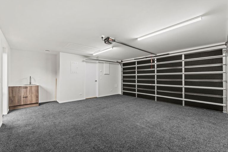 Photo of property in 2/123 Kennedys Bush Road, Halswell, Christchurch, 8025