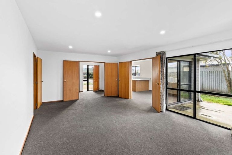 Photo of property in 31 Seascape Gardens, Bromley, Christchurch, 8062