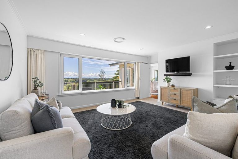 Photo of property in 425a Cashmere Road, Westmorland, Christchurch, 8025