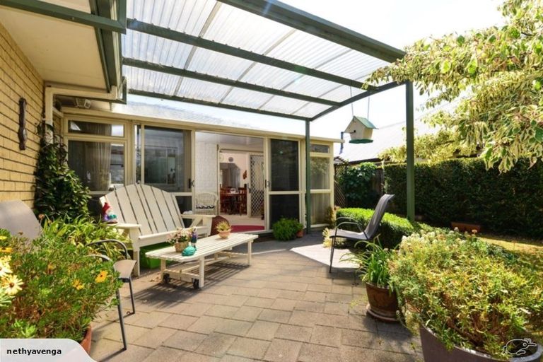 Photo of property in 15 Glen Cree Avenue, Rototuna, Hamilton, 3210