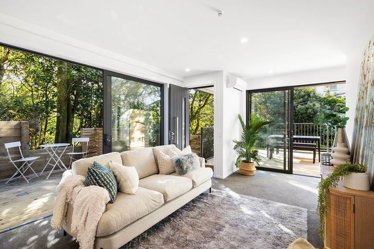 Photo of property in 7 Garfield Street, Brooklyn, Wellington, 6021