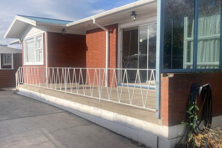 Photo of property in 39 Megan Avenue, Pakuranga Heights, Auckland, 2010