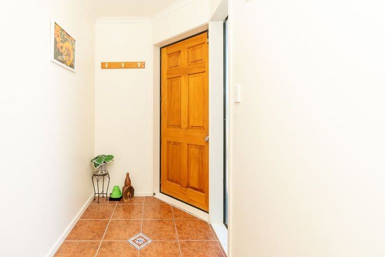 Photo of property in 44 Cranbrook Place, Rototuna North, Hamilton, 3210