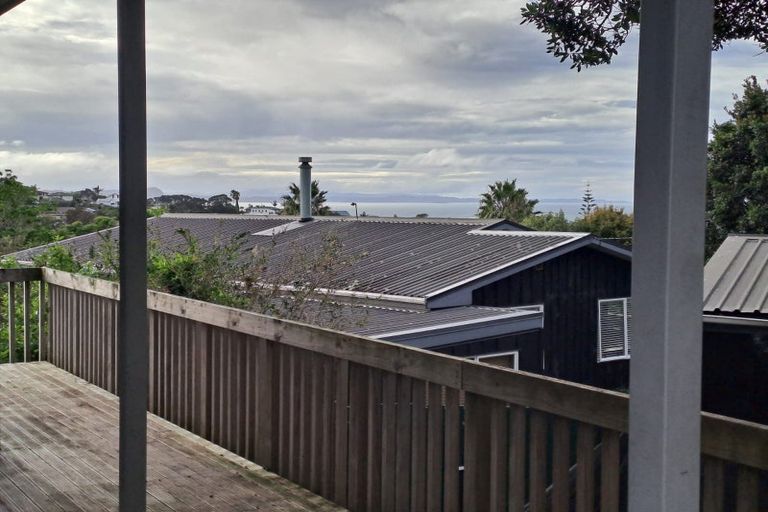Photo of property in 29a Scott Road, Stanmore Bay, Whangaparaoa, 0932