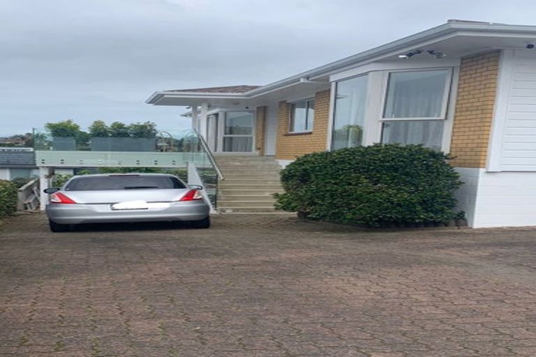 Photo of property in 1/42 Sunrise Avenue, Mairangi Bay, Auckland, 0630