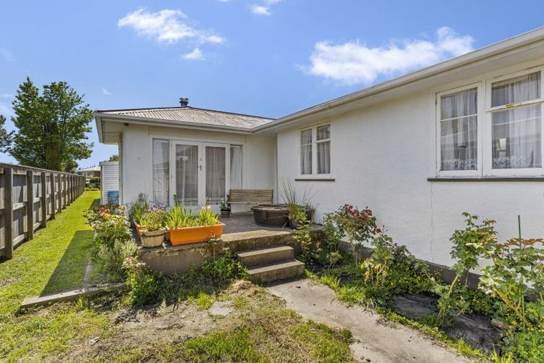 Photo of property in 25 Paterson Street, Pahiatua, 4910