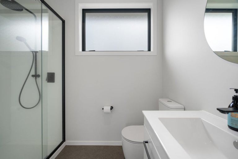 Photo of property in 17 Whakaturou Crescent, Pyes Pa, Tauranga, 3112