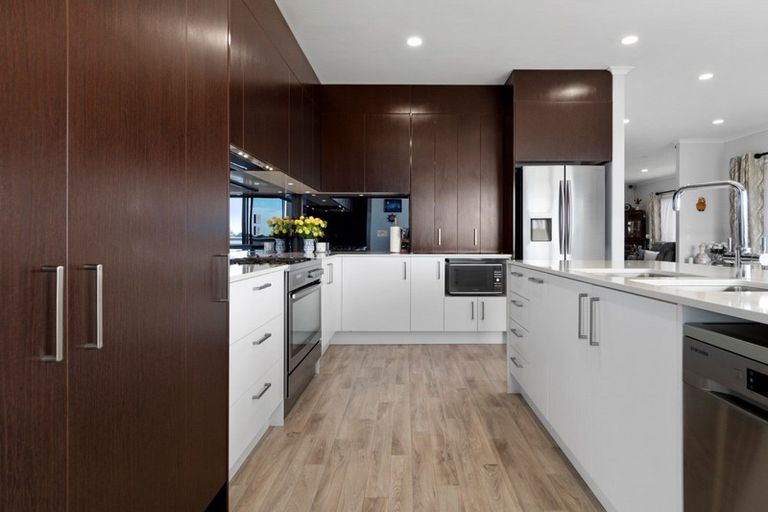 Photo of property in 16 Sterling Gate Drive, Bethlehem, Tauranga, 3110