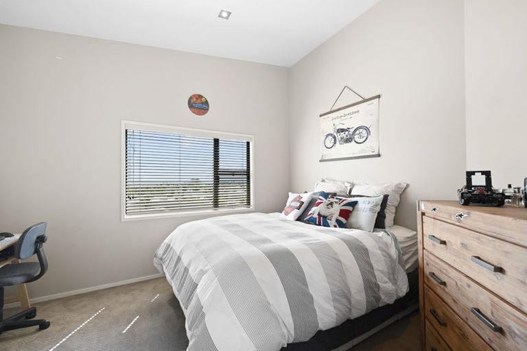 Photo of property in 8 Bishopsworth Way, Huntington, Hamilton, 3210