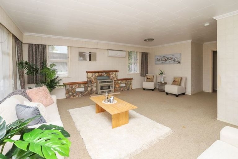 Photo of property in 12 Jennifer Place, Chartwell, Hamilton, 3210