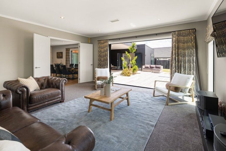 Photo of property in 127 Te Huia Drive, Flagstaff, Hamilton, 3210