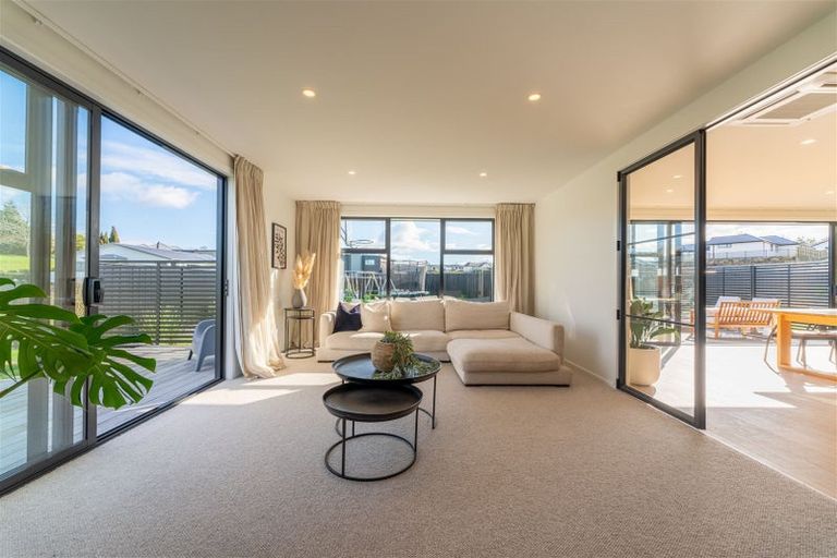 Photo of property in 43 Meadowstone Street, Gleniti, Timaru, 7910