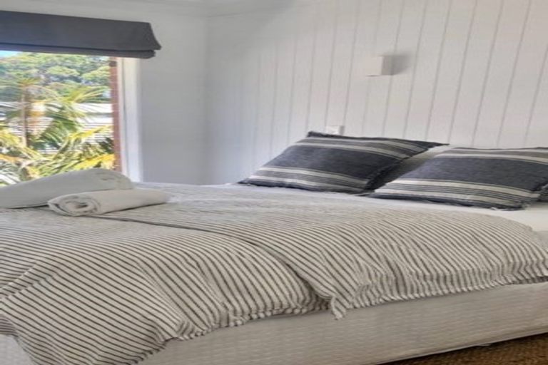 Photo of property in 4/64 Seacliffe Avenue, Belmont, Auckland, 0622