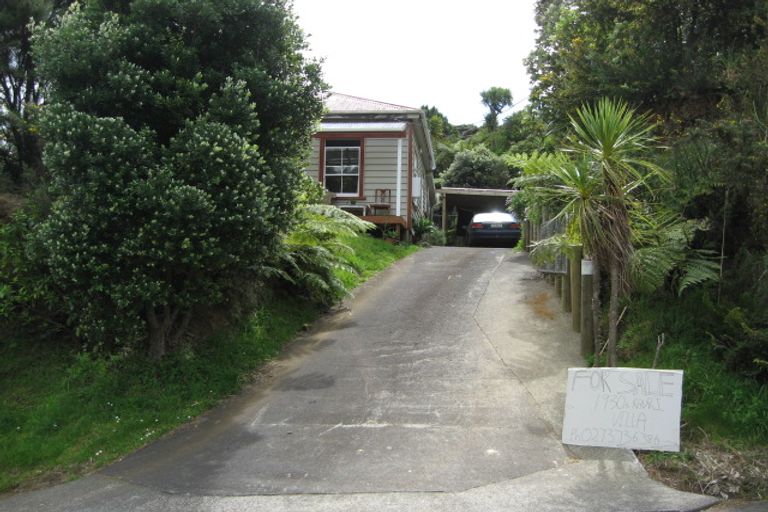Photo of property in 63 Te Henga Road, Waitakere, Auckland, 0781
