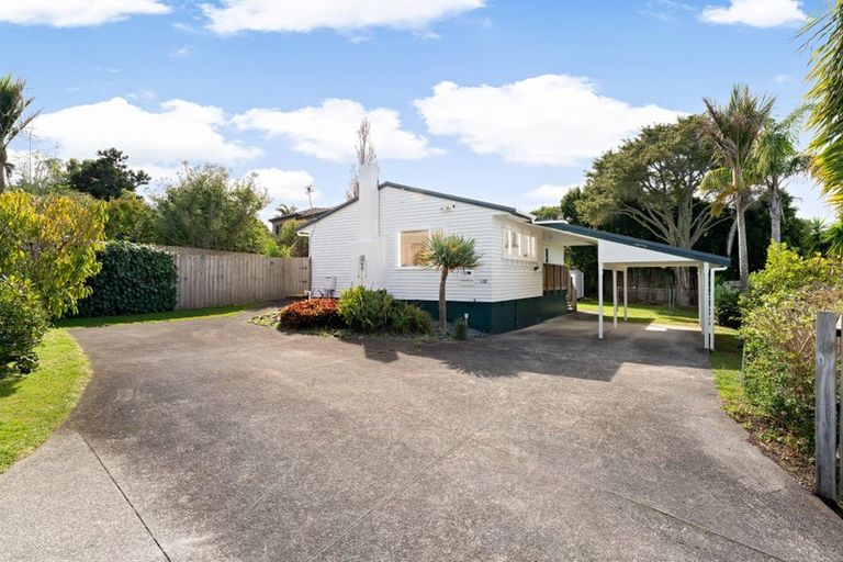 Photo of property in 1/15 Manuka Road, Bayview, Auckland, 0629