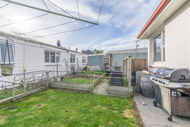 Photo of property in 1 Crombie Street, Gore, 9710