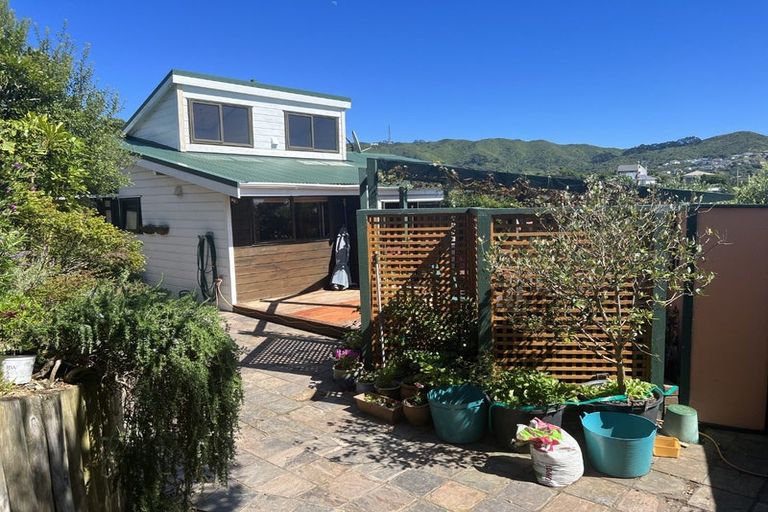 Photo of property in 15 Fraser Avenue, Johnsonville, Wellington, 6037